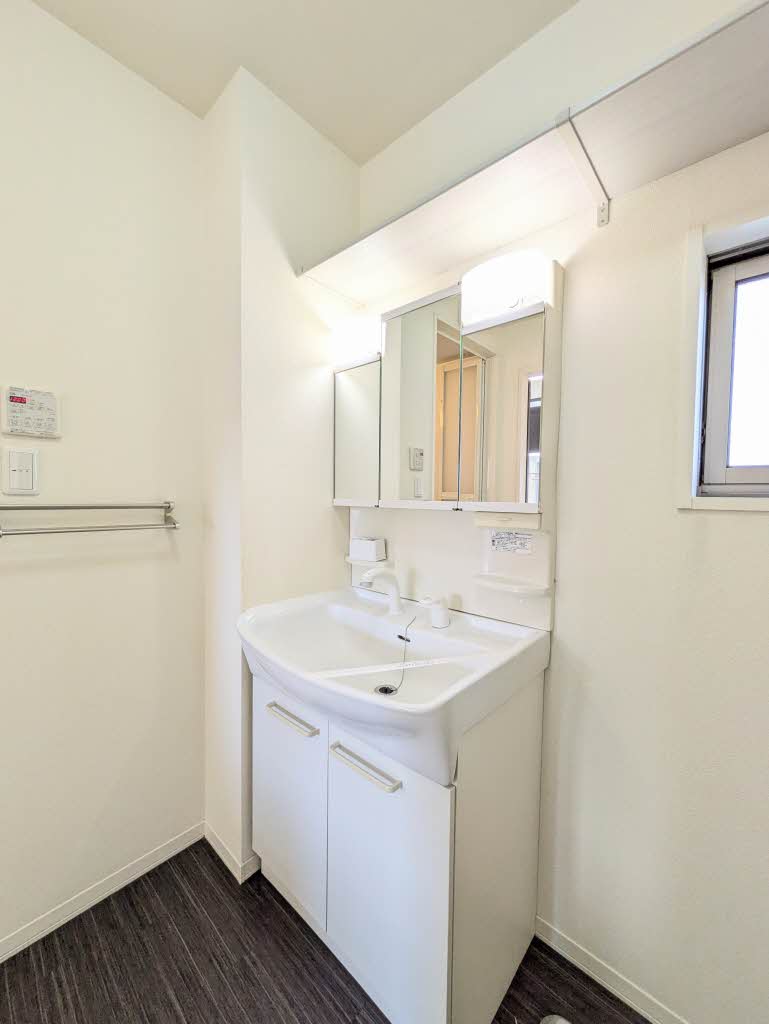 シャーメゾン中野開作　Ｂ棟 B0203号-5