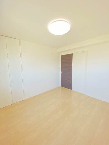 ハンプトンコート 303号-10