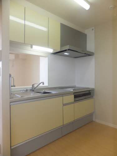 ロイヤルコート A0202号-3