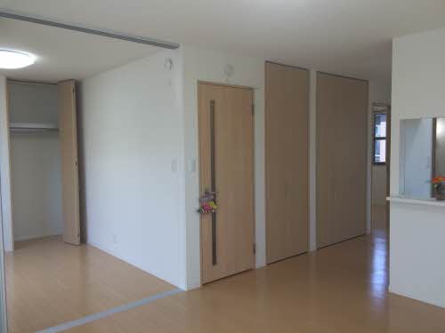 シャーメゾン　レ・フレール　Ⅰ A0201号-7