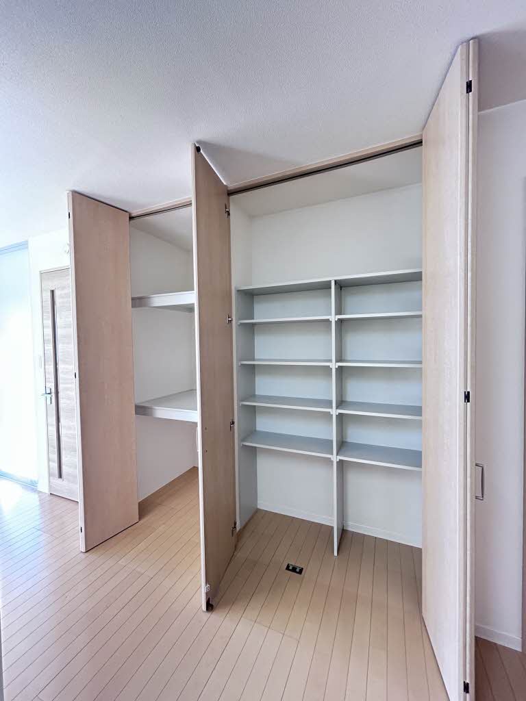 シャーメゾン　レ・フレール　Ⅰ A0202号-10