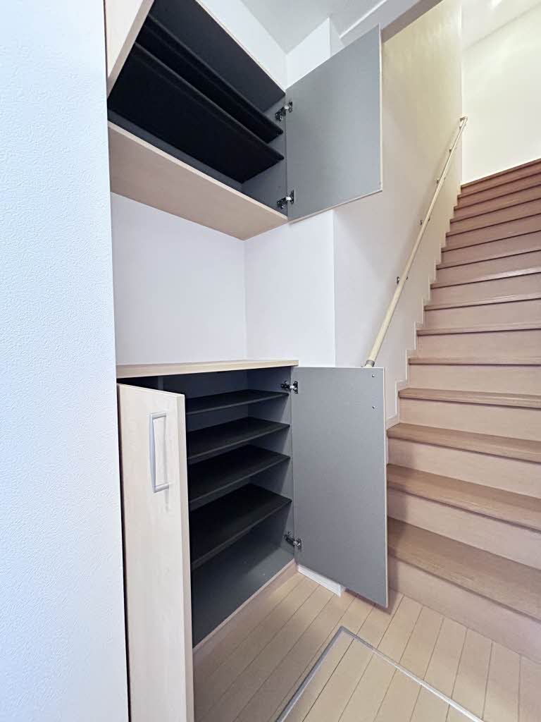 シャーメゾン　レ・フレール　Ⅰ A0202号-12