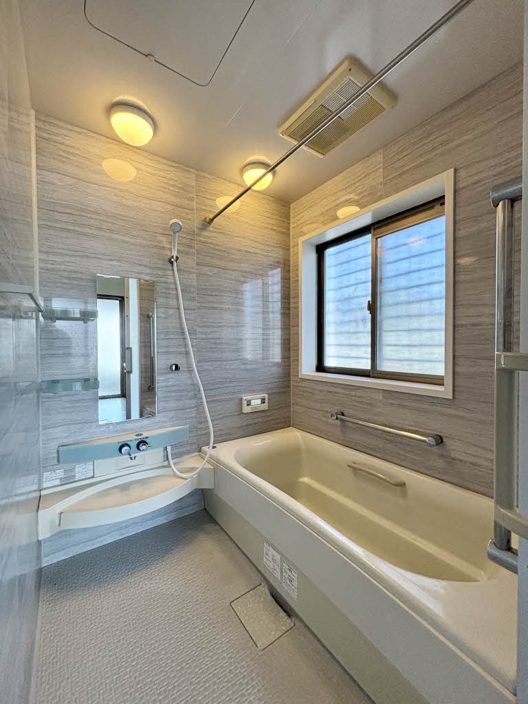 お問合せ番号:2001299-8