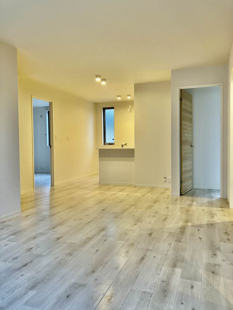 ユキコート斎院 102号-3