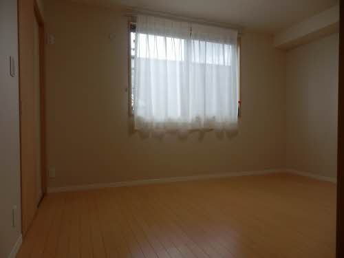 リラ・ショーカ 0103号-14