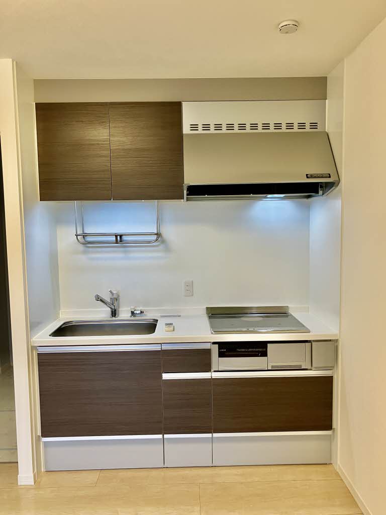 grove place B棟 B102号-3