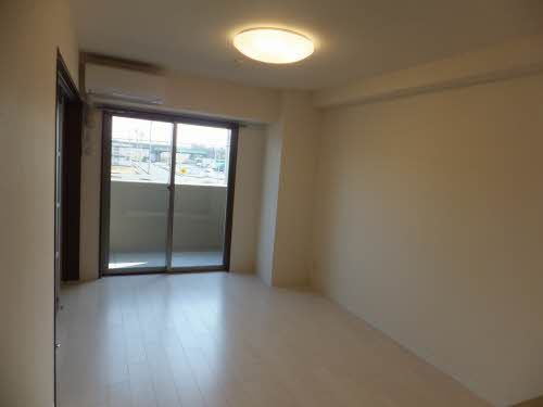 ヴィラシーンＡＢＥ 0101号-8