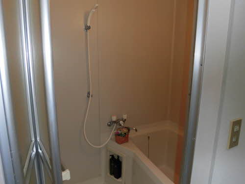 ドムス・ヒルズ A館 A101号-8