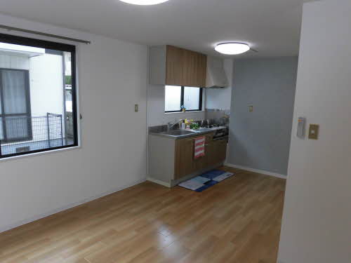 ドムス・ヒルズ A館 A101号-9