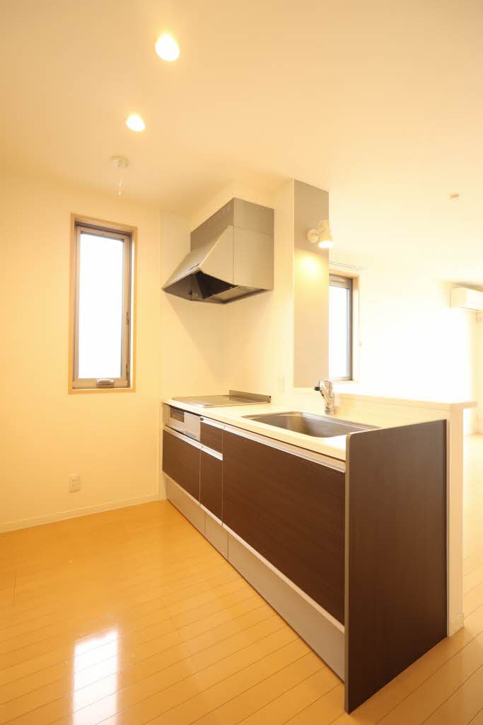 アルカ・フトーラⅡ　Ｂ棟 B0203号-3