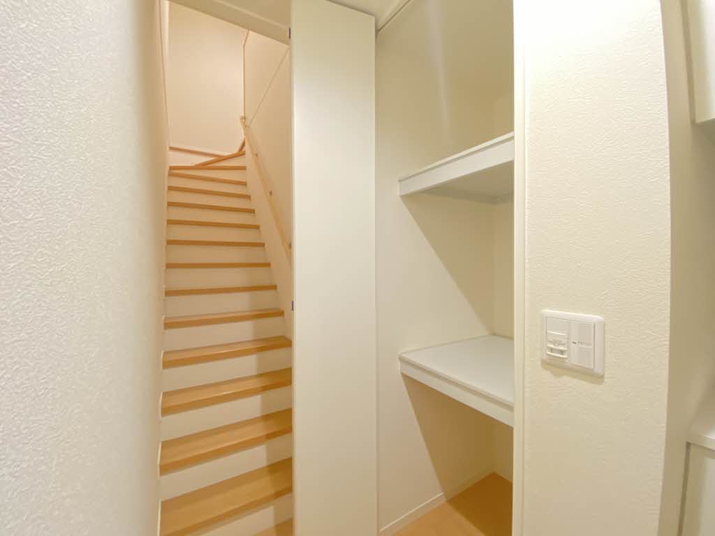 ラピス 203号-7
