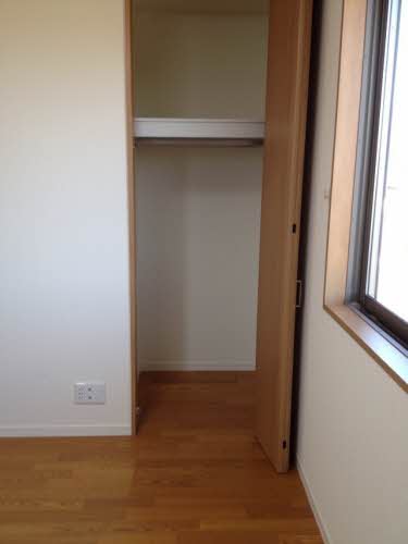 サン・プレジオ　美 B201号-4