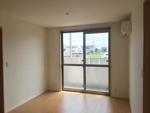 シャーメゾン坂本　２番館 101号-11