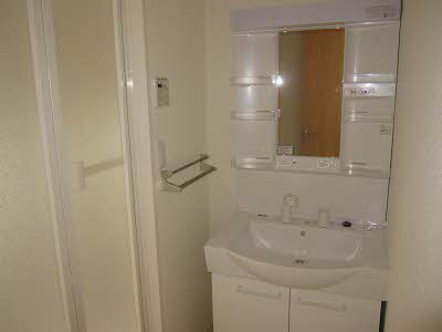 シャーメゾン坂本　２番館 202号-7