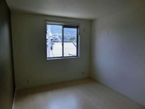 シャーメゾン加森 A0201号-9