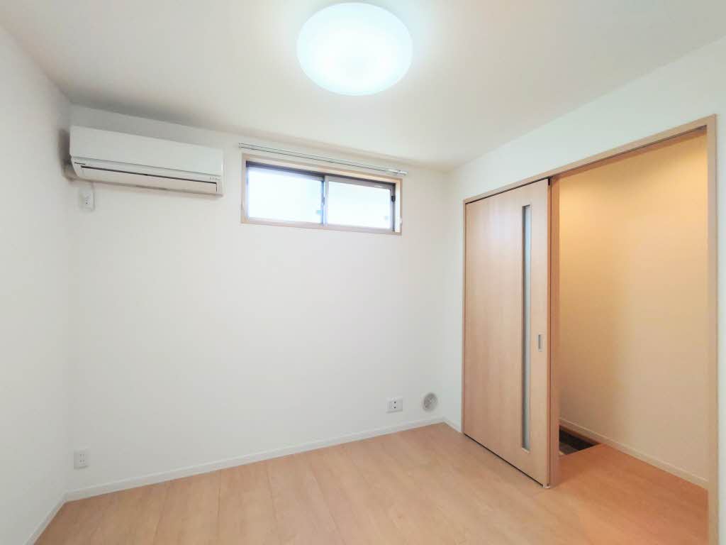 シャーメゾンLUNA 0101号-2