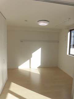 フルールカズン A棟 A0102号-6