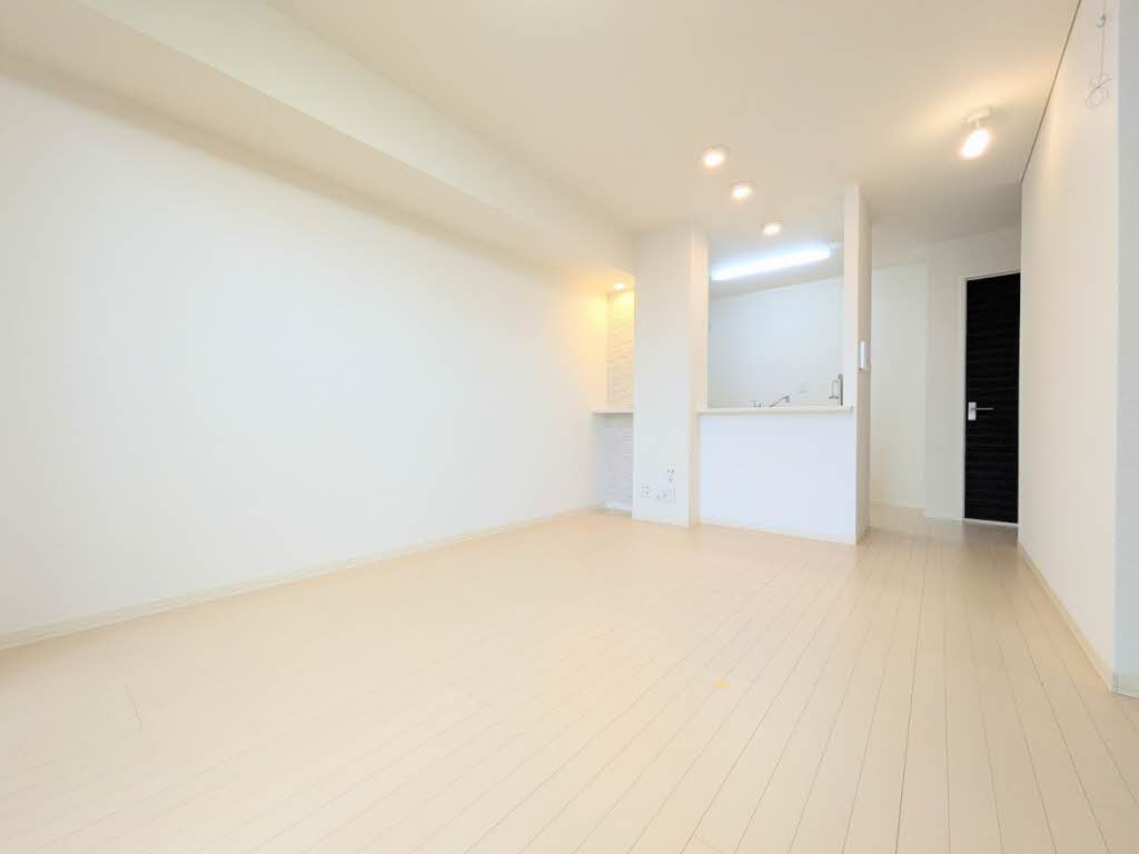 シャーメゾン華城 A0103号-2