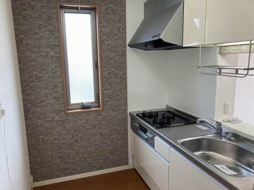 メゾン・ルミエール 205号-4