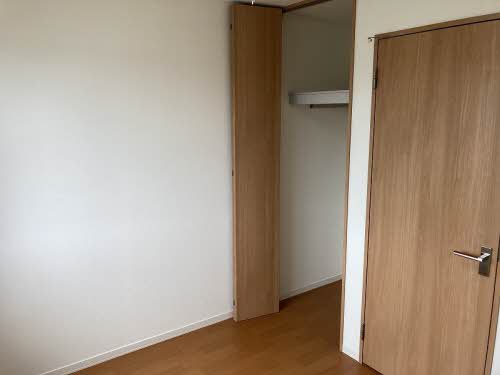 メゾン・ルミエール 205号-11