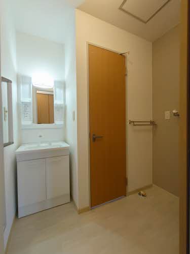 ディアスパルティール　Ｃ棟 A0202号-3