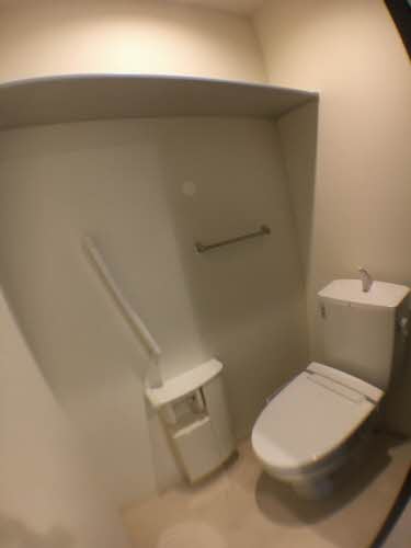 シャーメゾン阿南　二番館 202号-9