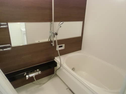 シャーメゾンファミーユ A0206号-4