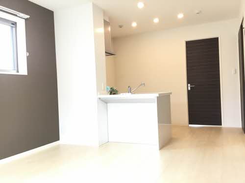 ベレオ庄町 203号-3