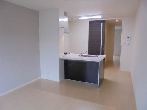 シャーメゾン　アイシス A0104号-3