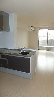 リラフォート東手城３丁目 101号-4