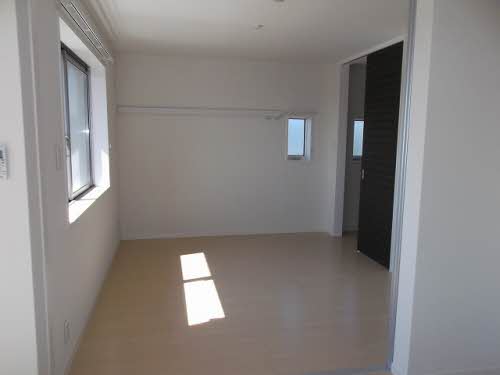 シャーメゾンイーハトーヴ A0304号-6