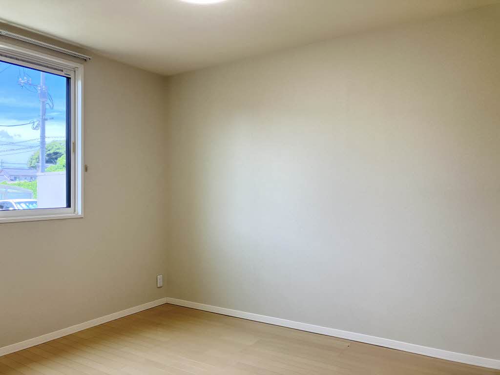 フォレナコート春日　Ｂ棟 B0103号-4