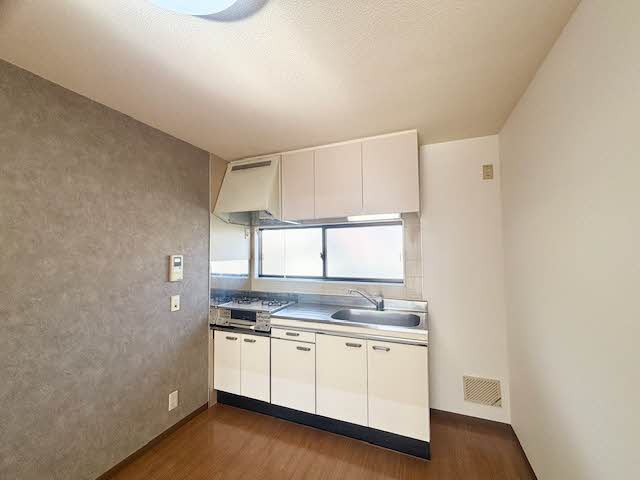 マナハイツ　Ａ棟 A202号-3