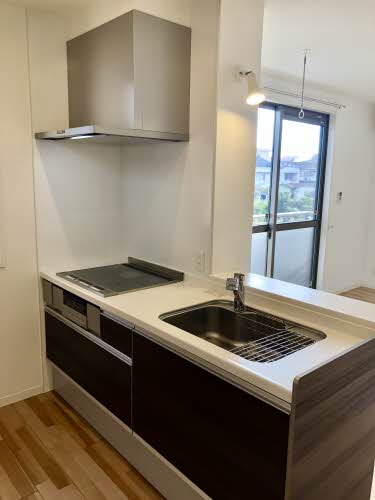 シャーメゾン　クレスト A0201号-3