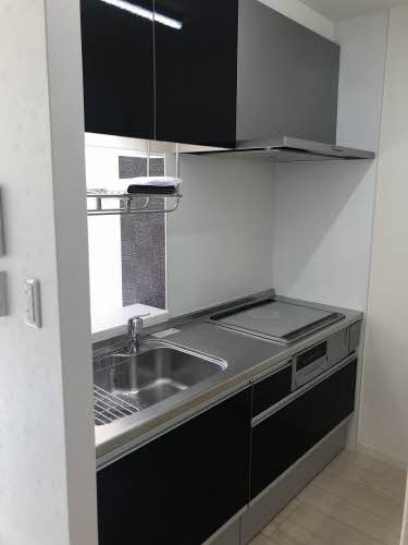 Sunnycourt M A0105号-3