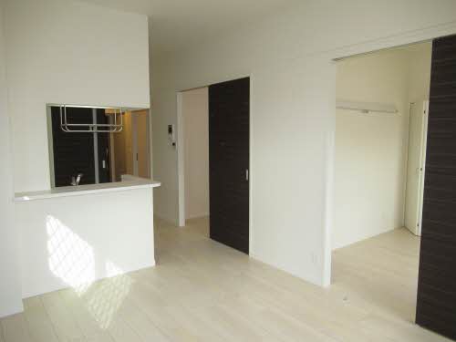 シャーメゾンステージ碧・湯田 1003号-2