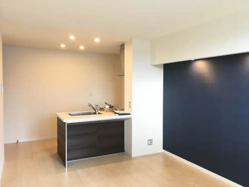 シャーメゾン丸亀 102号-11