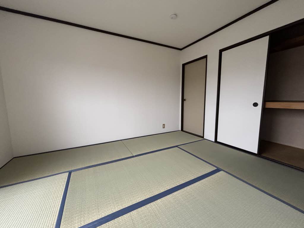 フレグランスＡ・Ｓ　Ｃ棟 202号-12