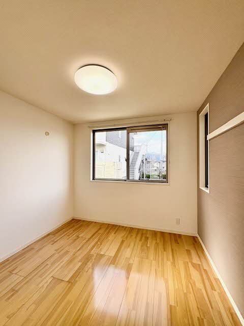 シャーメゾンＬｉｂｅｒｔｅ A0103号-4