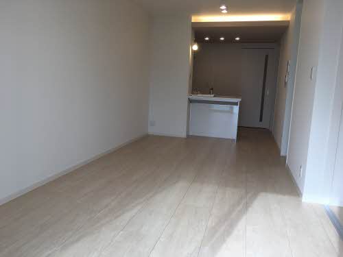 シャーメゾンガーデン福島 B棟 B105号-2