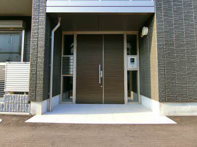 シャーメゾン伏石町 101号-2