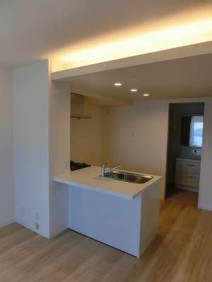 サニーカーサ祇園 A0301号-9