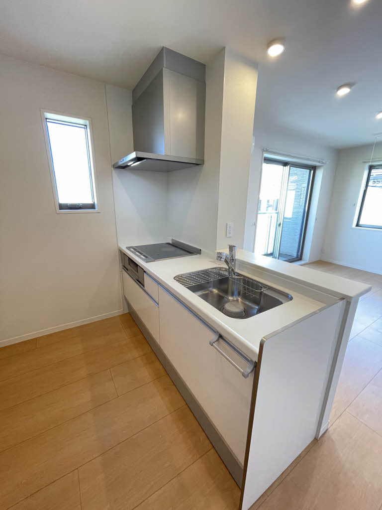 シャーメゾン宇多津　Ｄ棟 201号-3