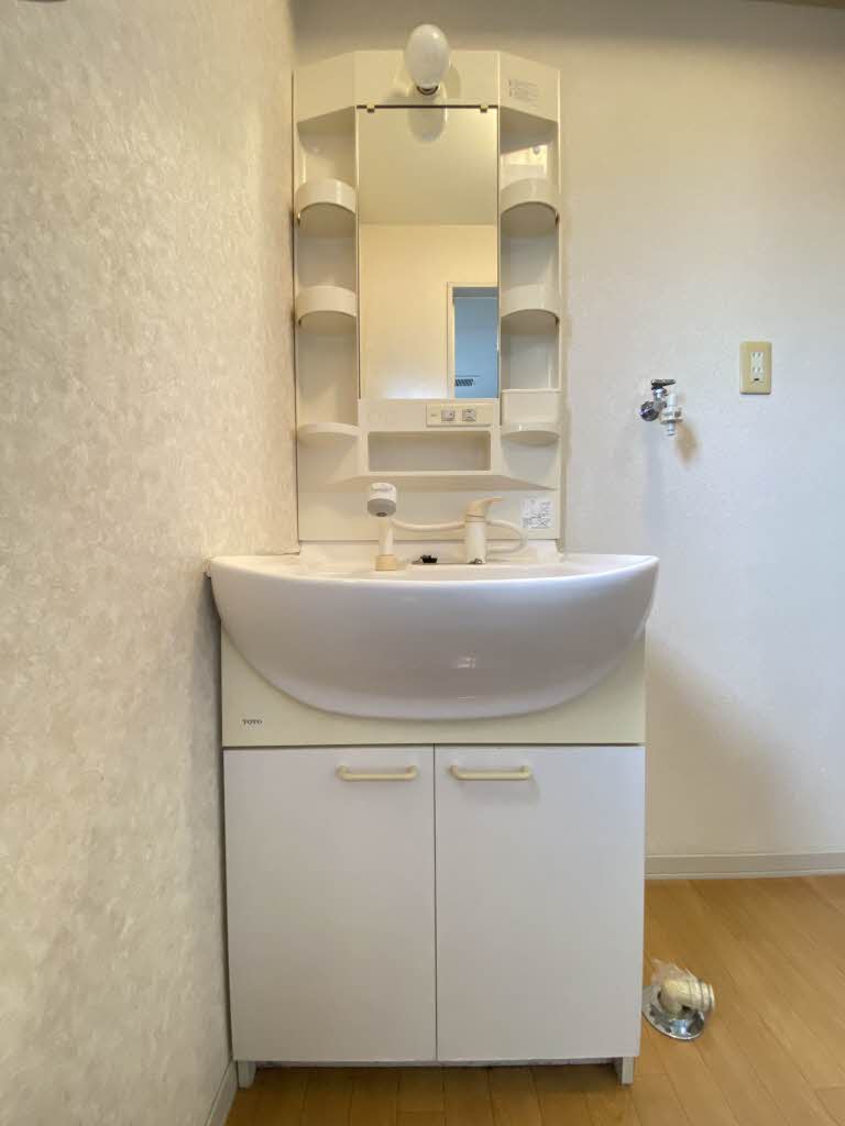 バリュージュ A棟 A0202号-10