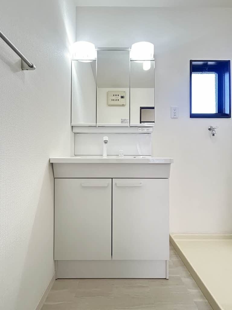 ファミールアルファ　Ａ棟 A202号-5