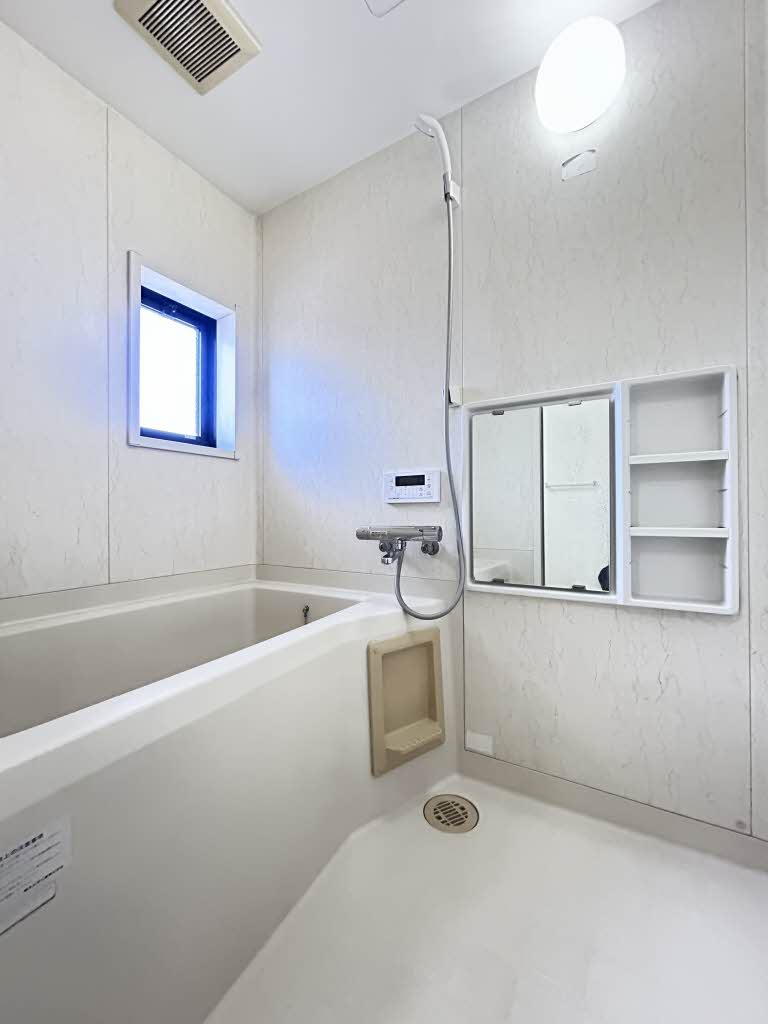 ファミールアルファ　Ａ棟 A202号-6