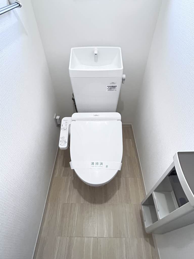 ファミールアルファ　Ａ棟 A202号-7