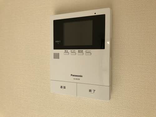 ファミールアルファ B棟 B203号-8