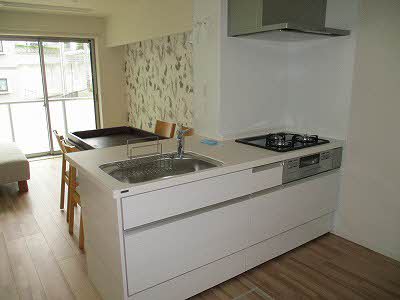 シャーメゾンアレーズⅢ A0102号-2