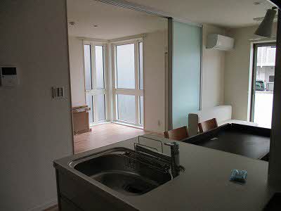 シャーメゾンアレーズⅢ A0102号-4